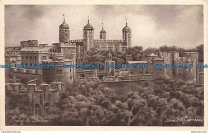 R666097 Tower of London. Crest Publishing