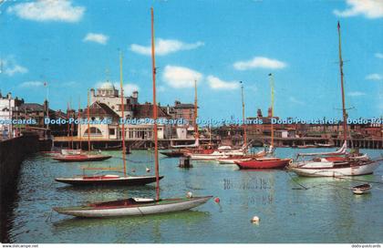 R725684 Lowestoft Yacht Basin 1970