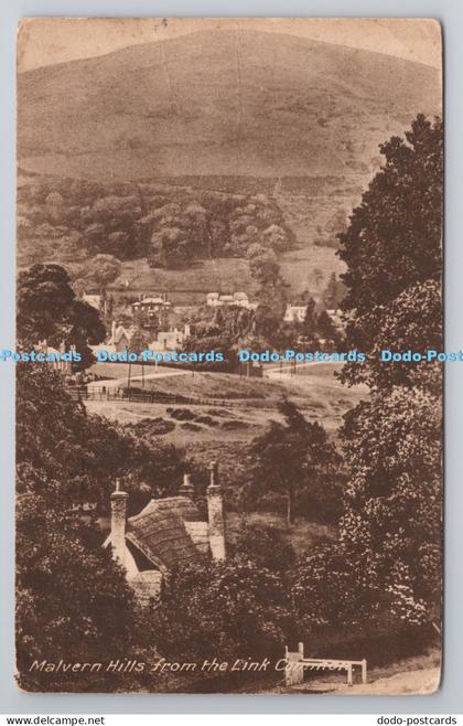 R802874 Malvern Hills From the Link Common Tilley Ledbury