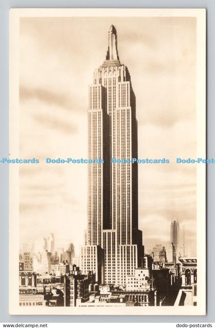 R807166 New York City. Empire State Building