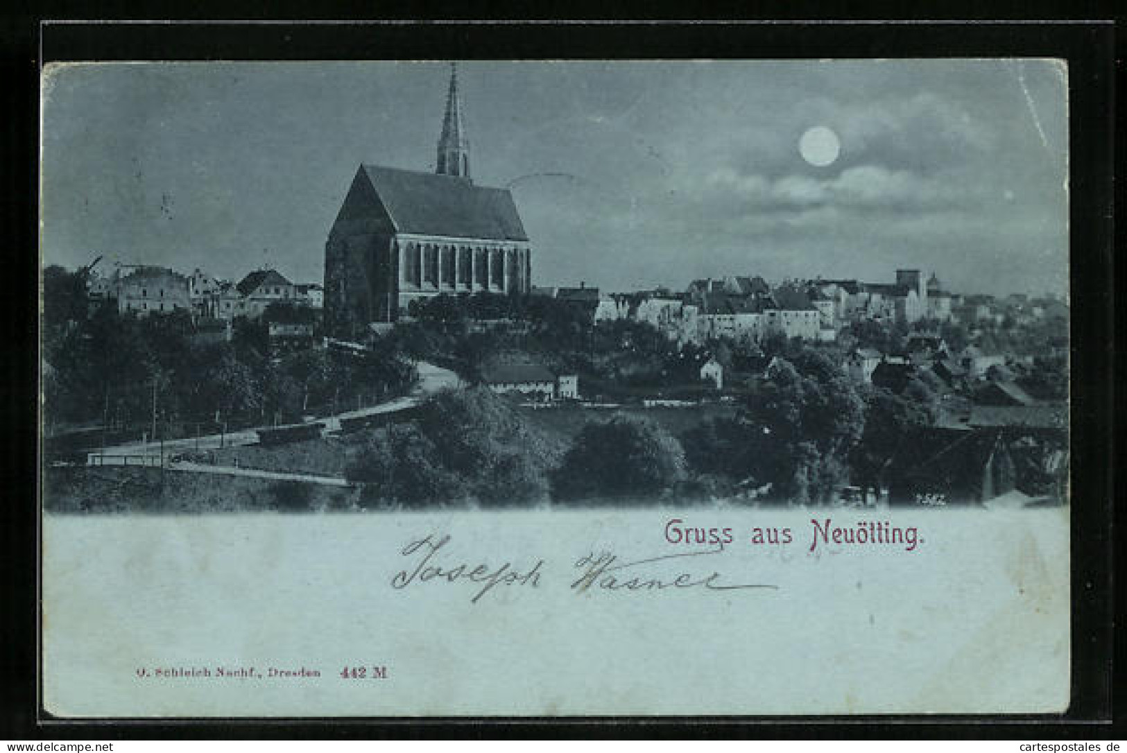 Mondschein-AK Neuötting, Totale mit Kirche
