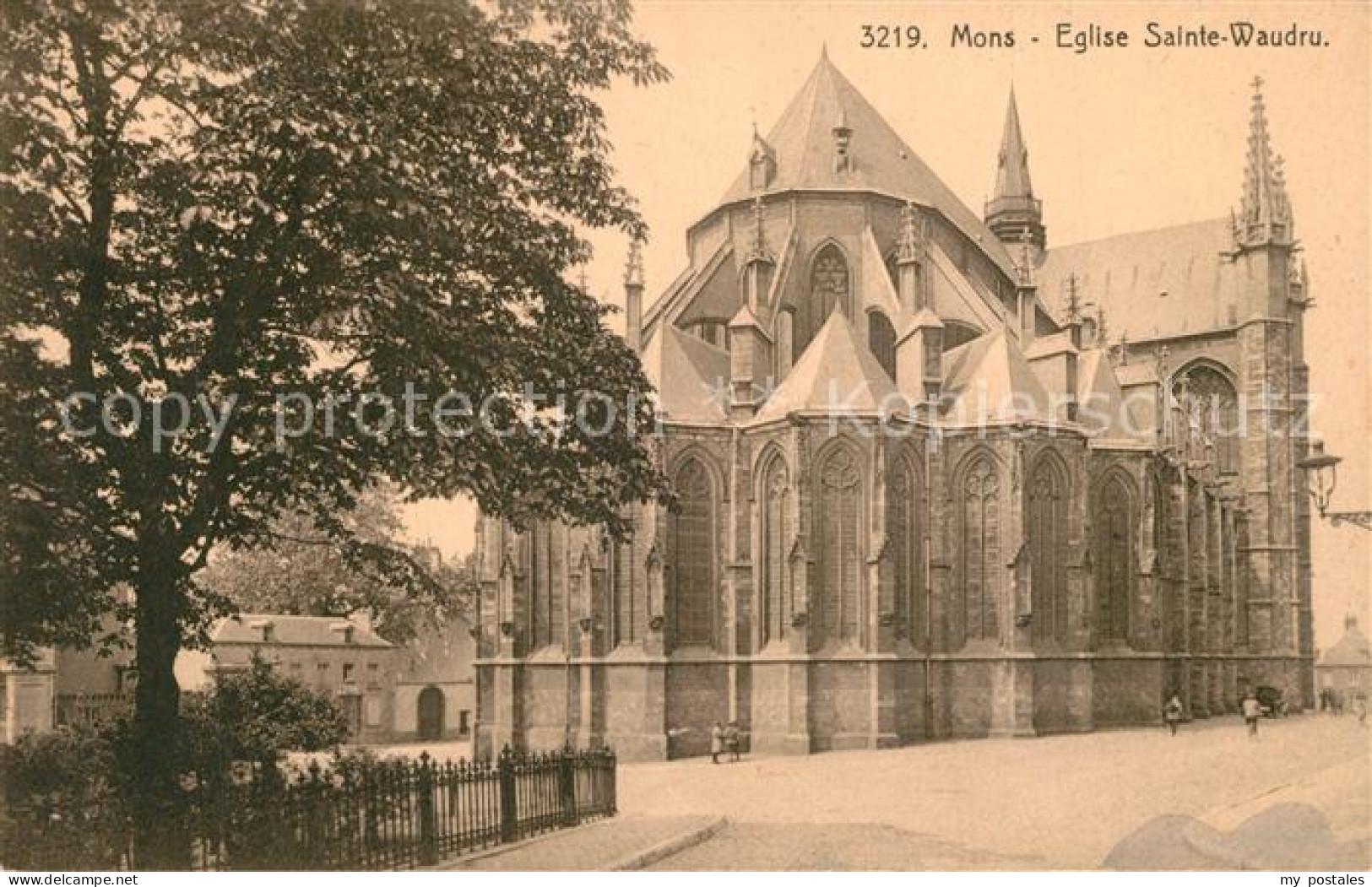 Mons Hainaut Eglise Sainte Waudru