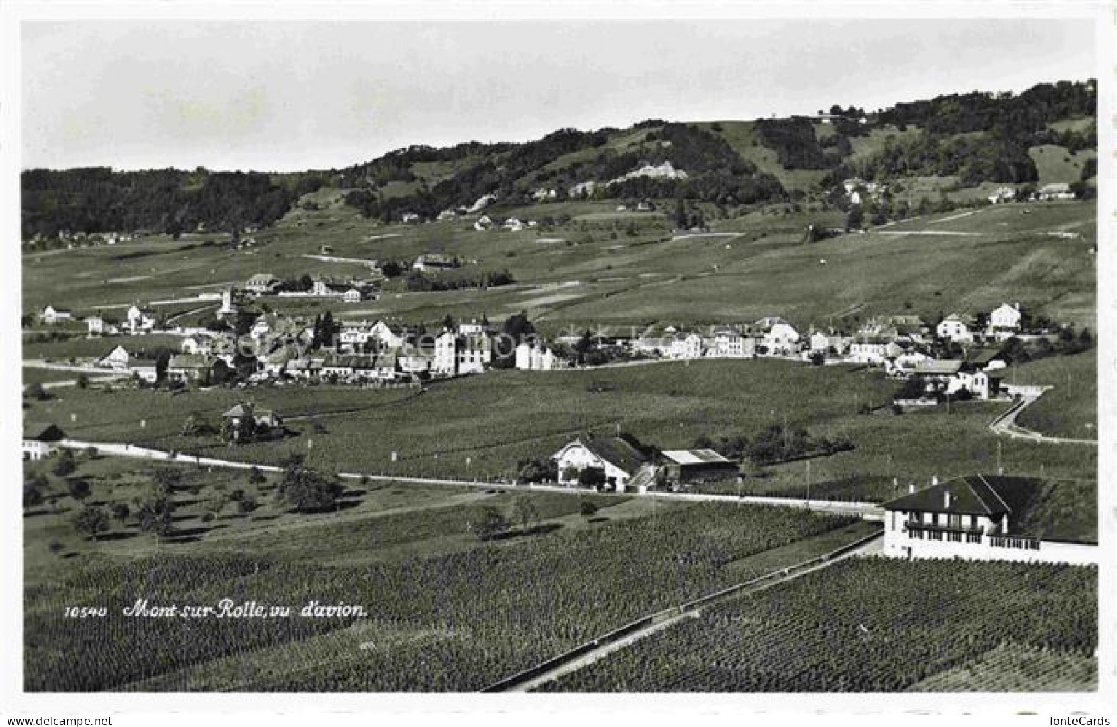 Mont-sur-Rolle VD Vue panoramique d'avion