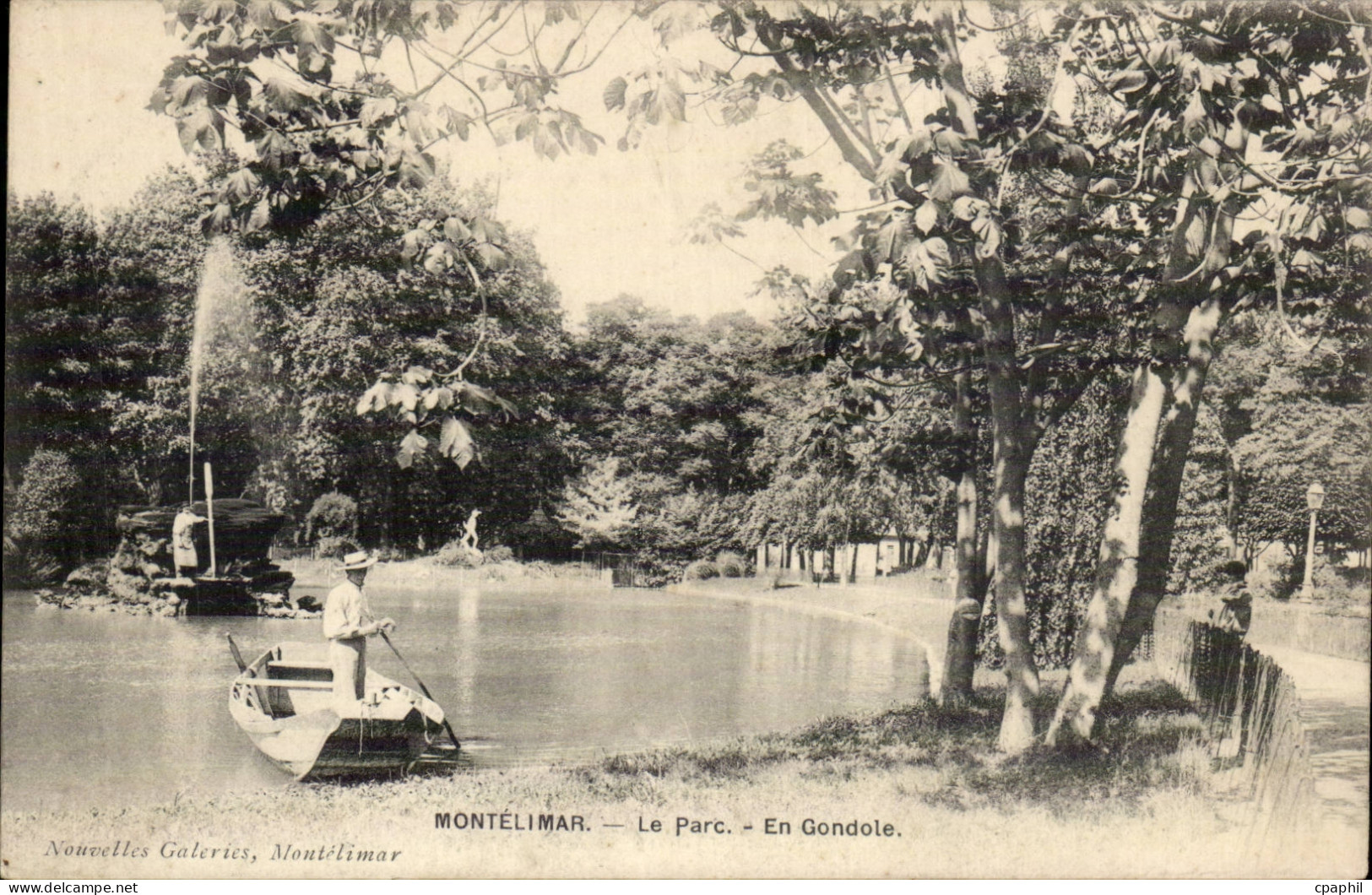 Montelimar CPA Le parc En gondole