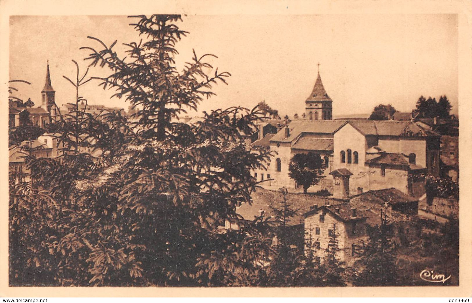 MONTFAUCON-en-VELAY (Haute-Loire) - Point culminant