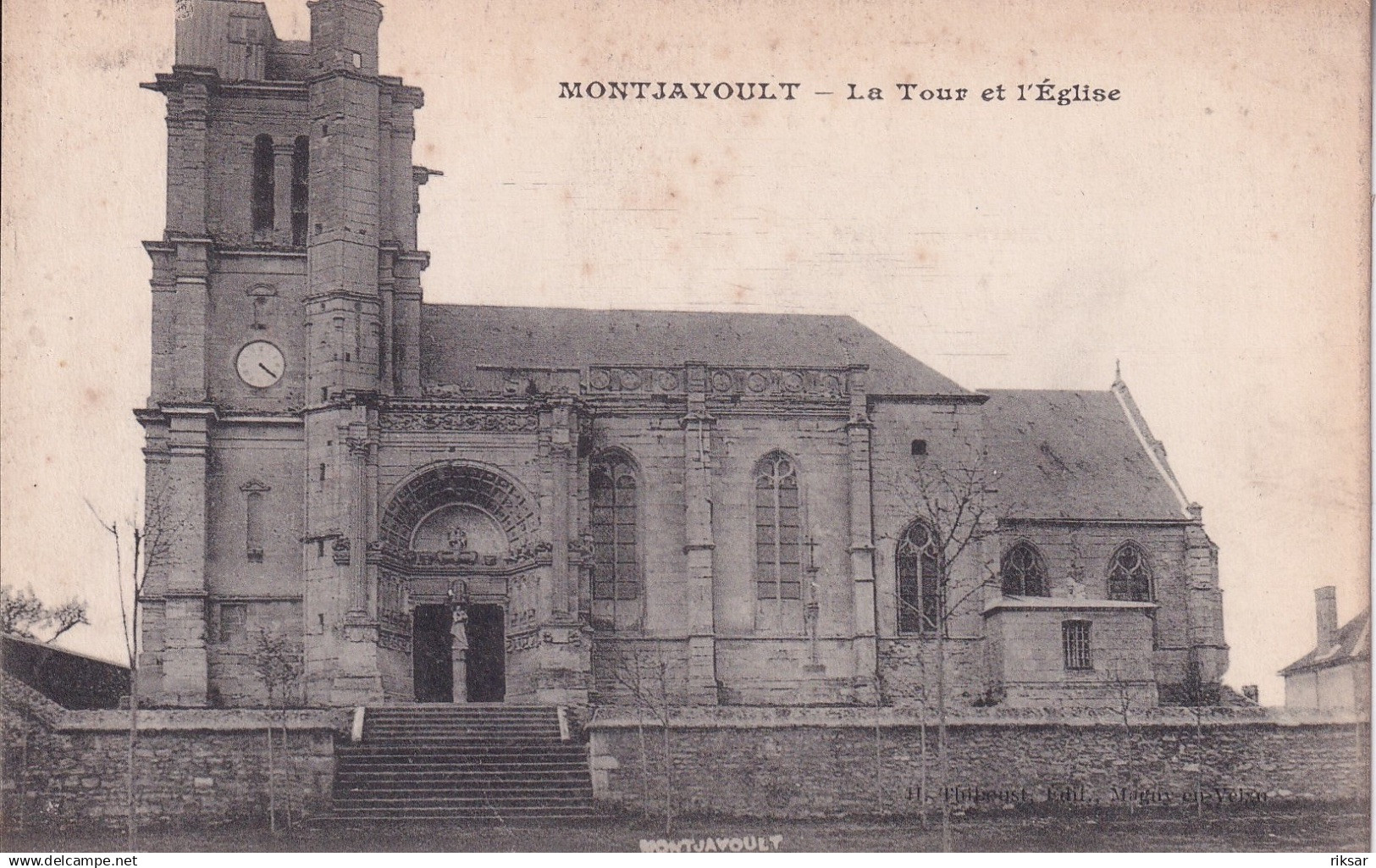 MONTJAVOULT