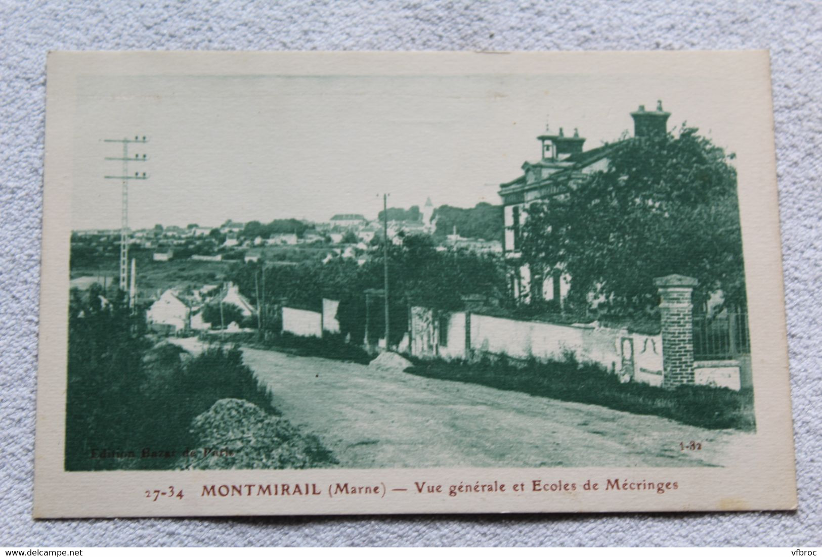 Montmirail, vue générale et écoles de Mécringes, Marne 51