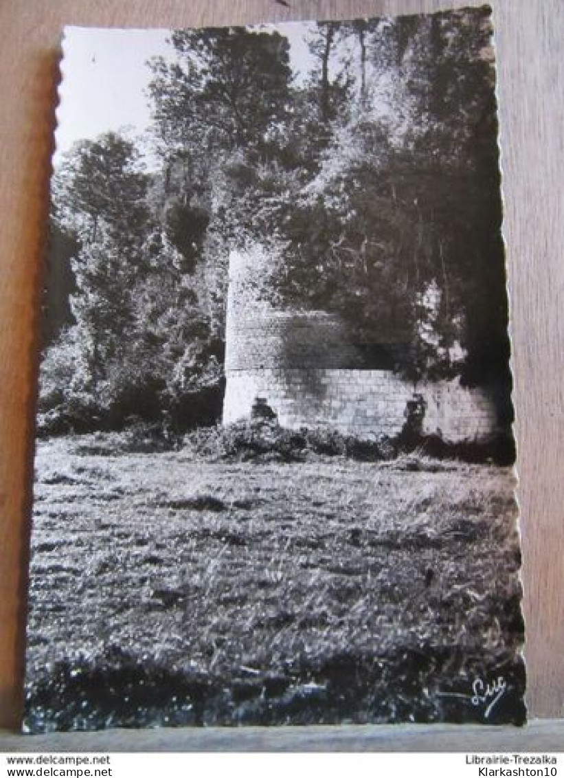 Montreuil-sur-Mer (P.-de-C.): La Carcassonne du Nord: 318 Enceinte de la Garenne/ Editions d'Art "Luc"-Montreuil-sur-Mer