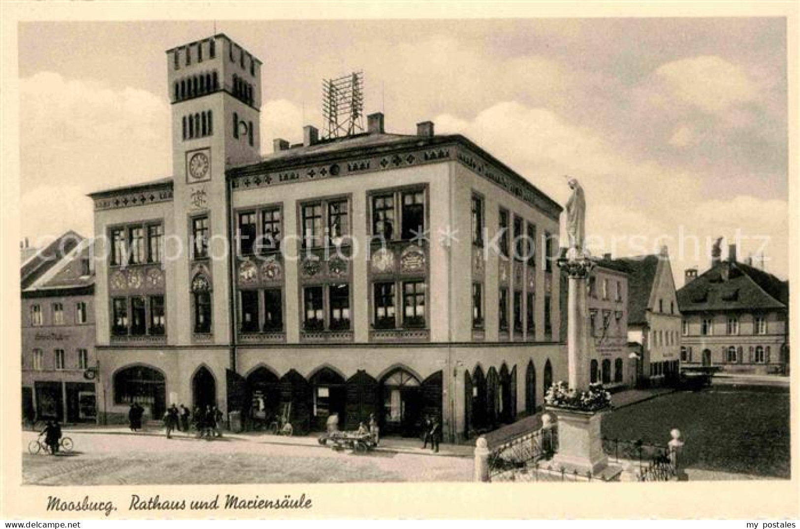 Moosburg Isar Rathaus Mariensaeule