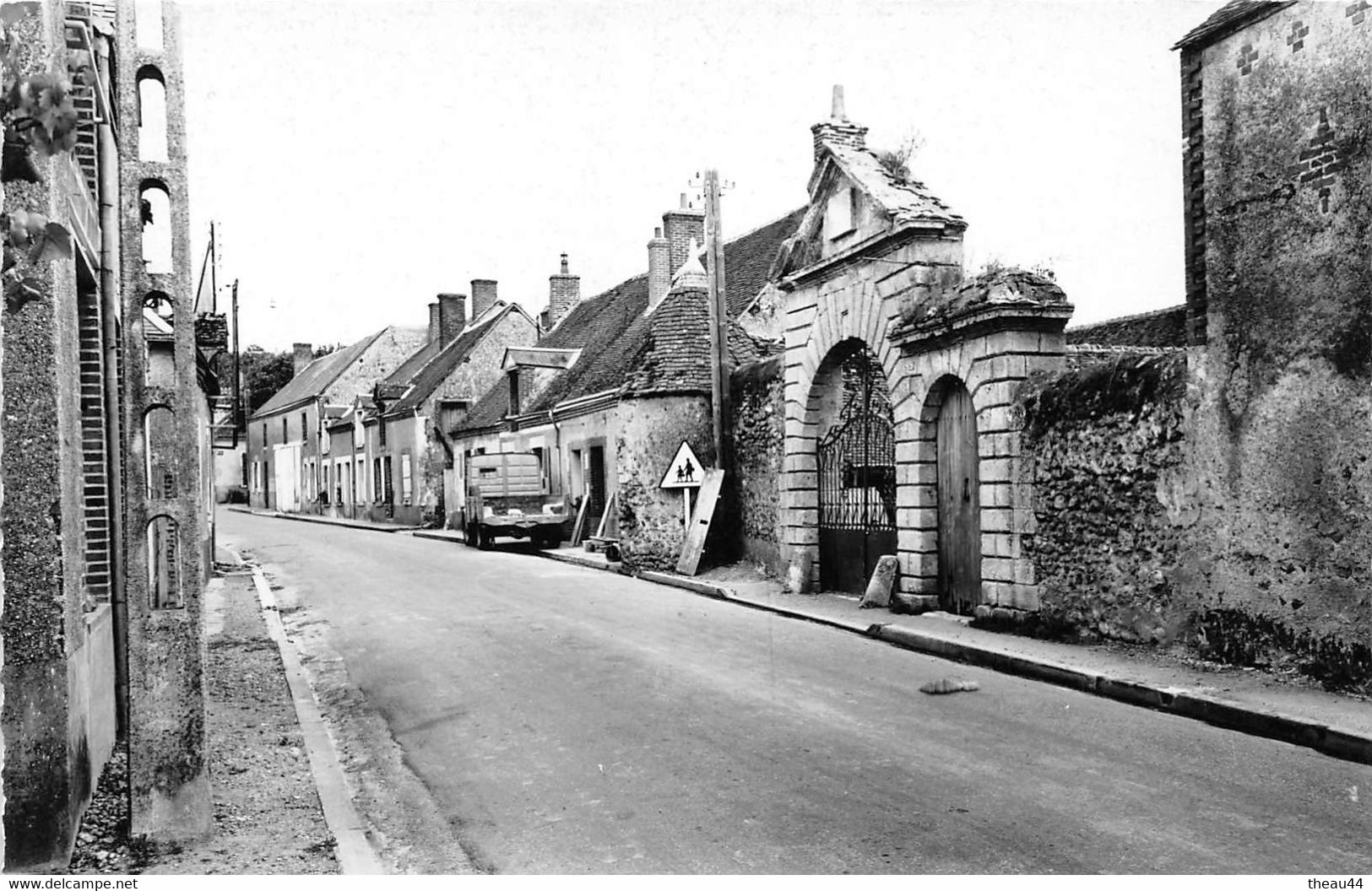 ¤¤  -    MOREE    -  Rue d'Orléans          -  ¤¤