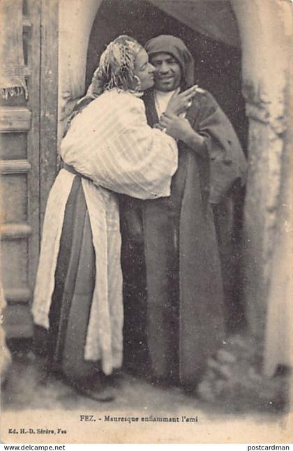 Maroc - FEZ Fès - Mauresque enflammant l'ami - Prostitution - Ed. H.-D. Séréro