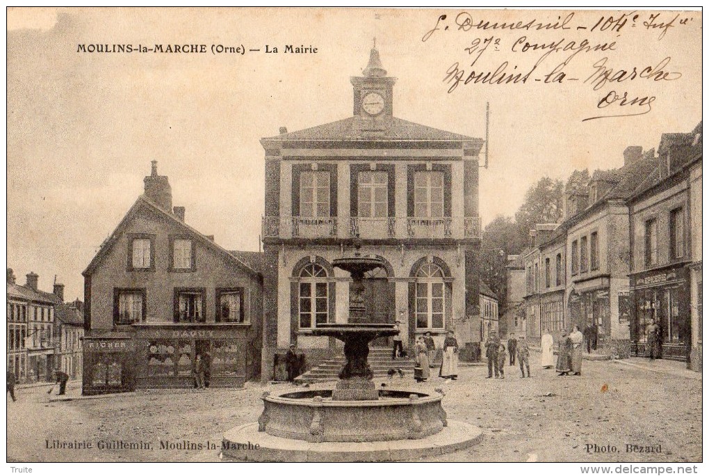 MOULINS-LA-MARCHE LA MAIRIE ANIMEE EPICERIE MAGASIN RICHER DAGUY EN 1916