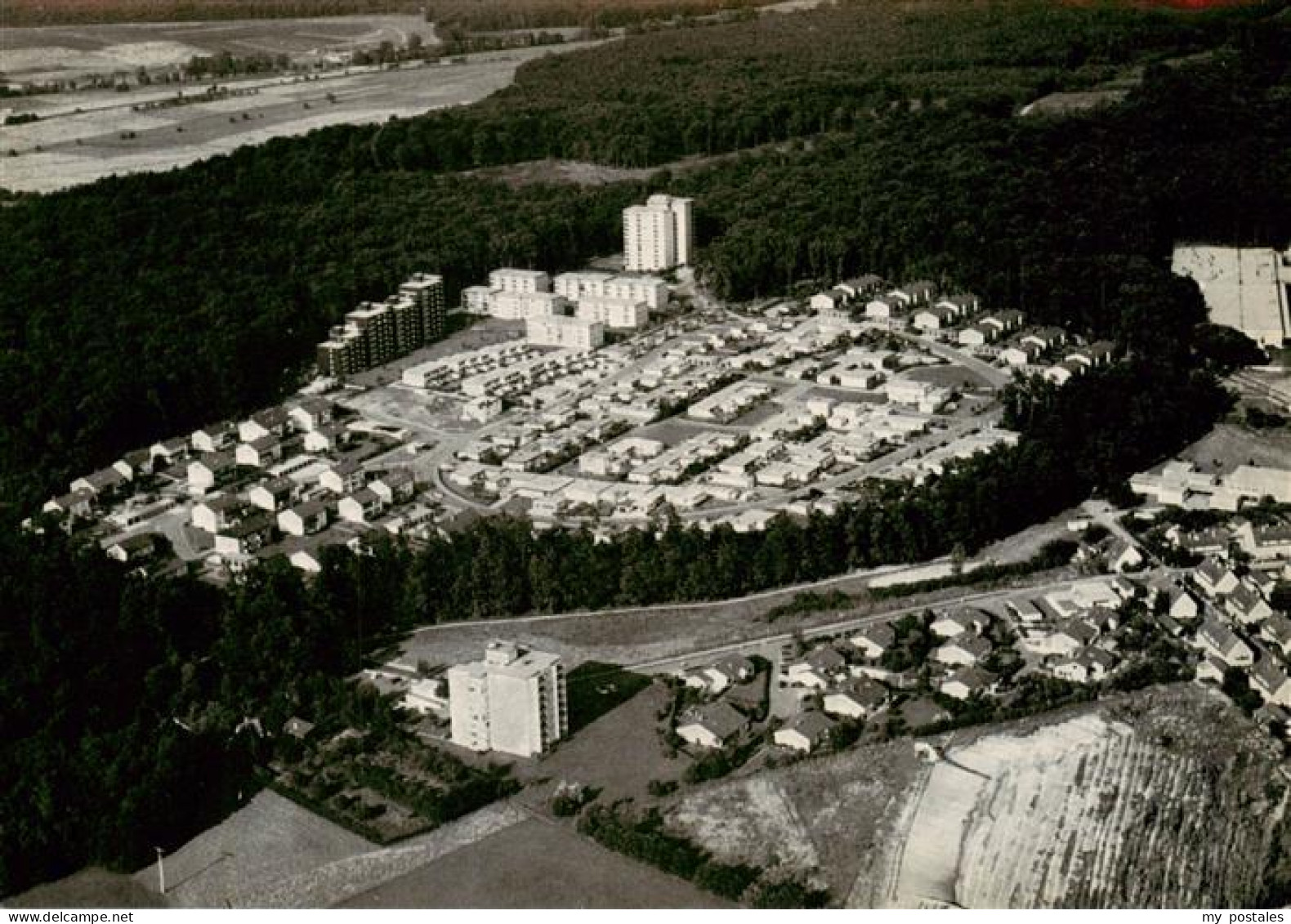 Muehlacker Waldsiedlung Heidenwaeldle