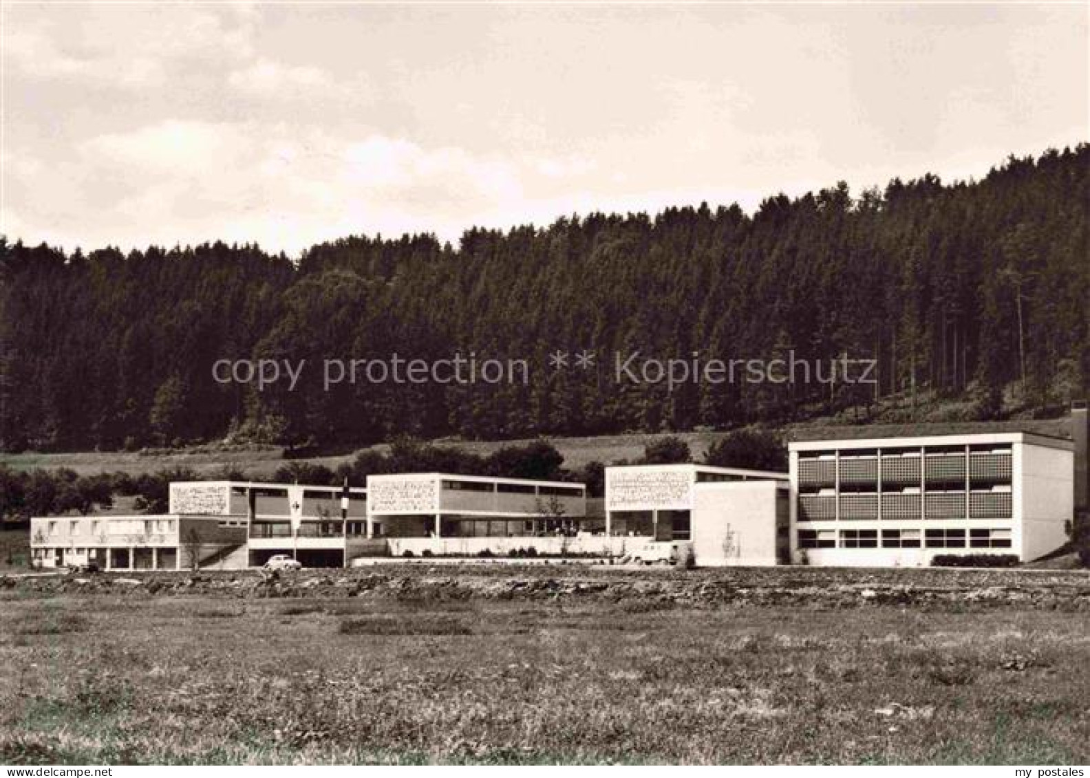 Muensingen BW Schule Buttenhausen Hundersingen Grosses Lautertal