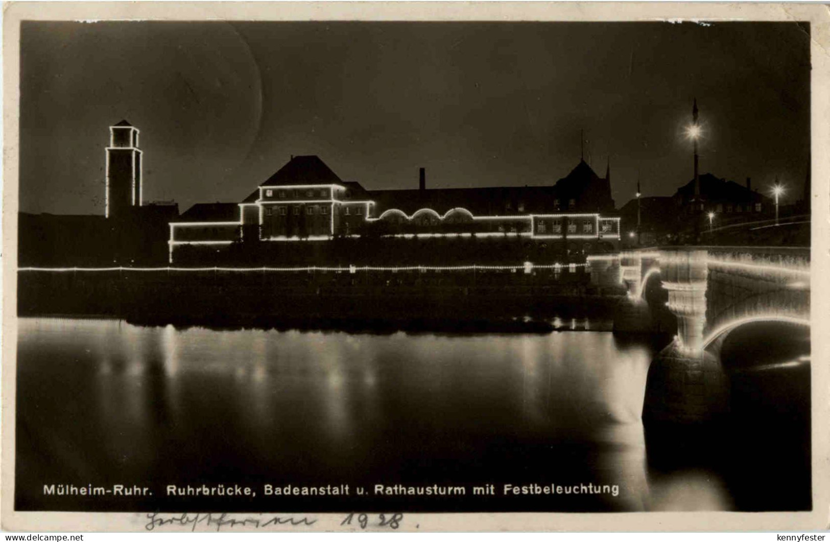 Mülheim Ruhr - Badeanstalt mit Festbeleuchtung