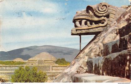 BT11384 Piramides de san juan Teotihuacan Mexico     Mexico