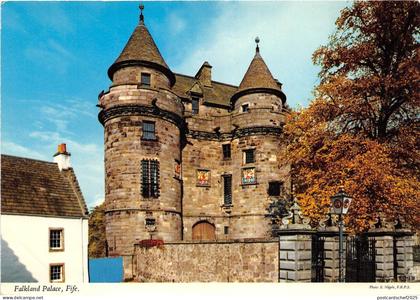 BT18555 falkland palace fife  scotland