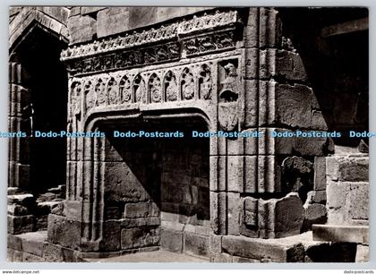 D301504 Leicestershire Ashby de la ouch Castle Fireplace Hastings Tower Crown