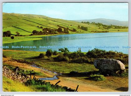 L350761 Yorkshire. Wensleydale. Semmerwater and Carlow Stone. Walter Scott. Brad