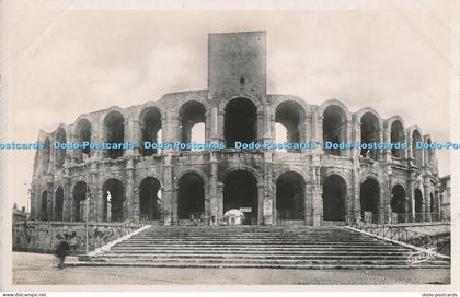 R018804 Arles en Provence Les Arenes Amphitheatre Romain George Arles