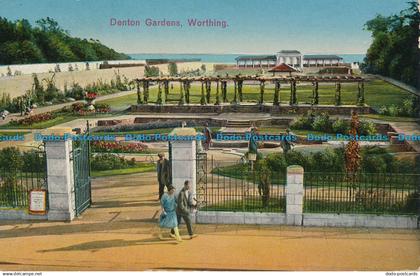 R050510 Denton Gardens. Worthing
