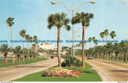 R071625 Famous Memorial Causeway Connecting Clearwater Beach. Beckett. 1974