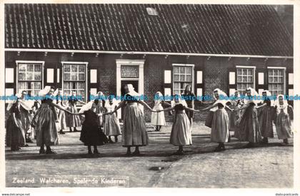 R127194 Zeeland. Walcheren Splende Kinderen. RP