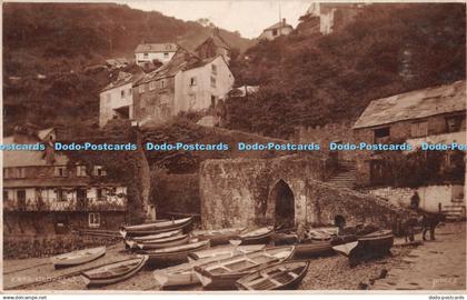 R449839 2873 Clovelly Judges