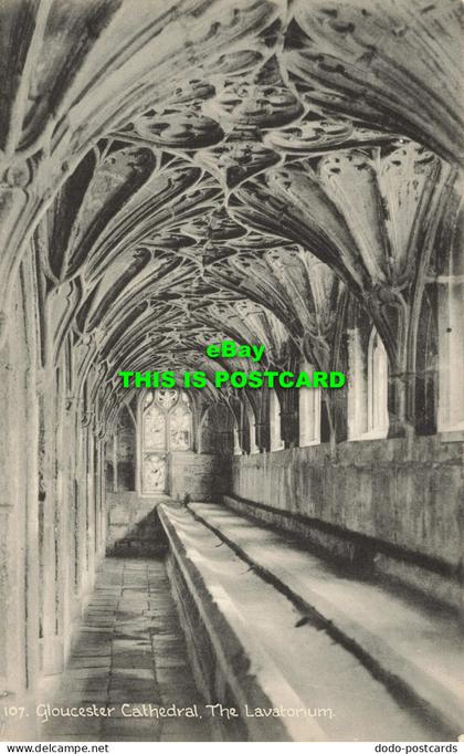 R583629 Gloucester Cathedral. The Lavatorium. Sidney Pitcher