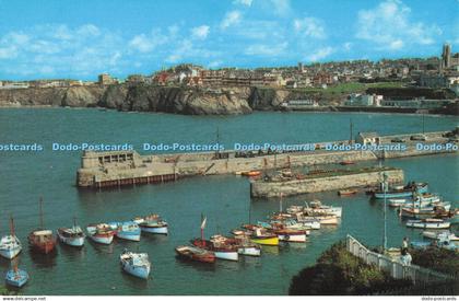 R723240 Newquay The Harbour