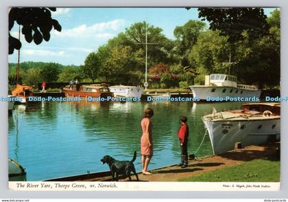 R811001 The River Yare. Thorpe Green. Nr. Norwich. John Hinde. London. E. Nagele