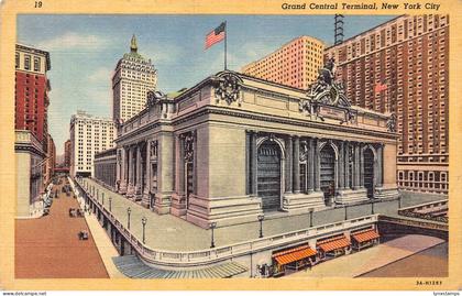 US New York City Grand Central Station Train Station vintage postcard