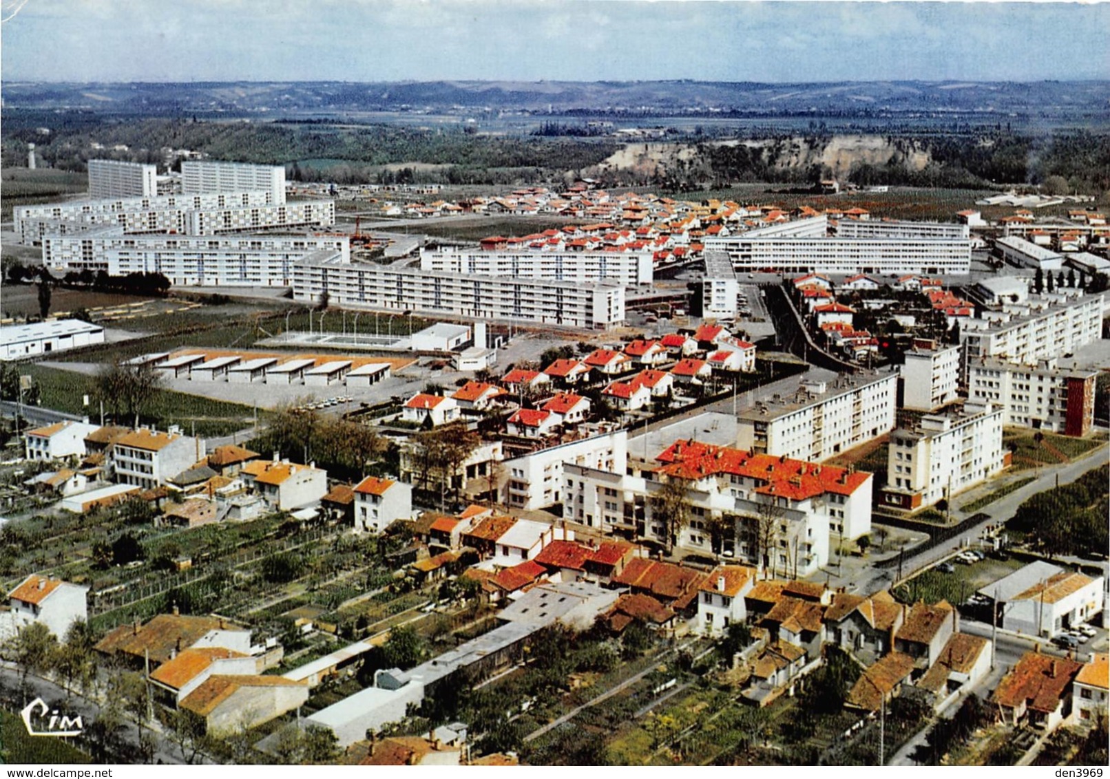 MURET - Vue générale aérienne Muret Nord - Immeubles - HLM
