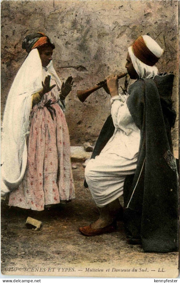 Musicien et Danseuse au Sud