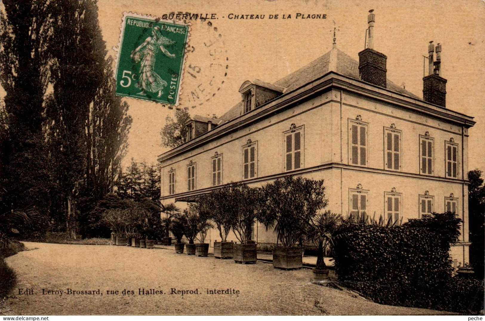 N°118135 -cpa Guerville -château de la Plagne-