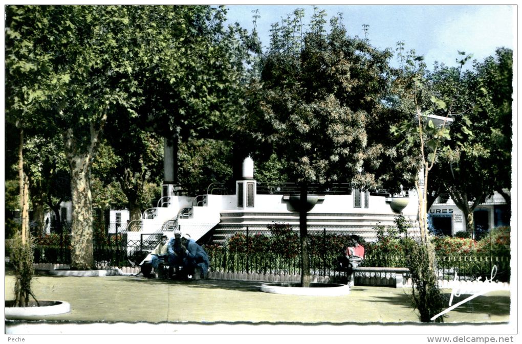 N°42994 -cpsm Médéa -