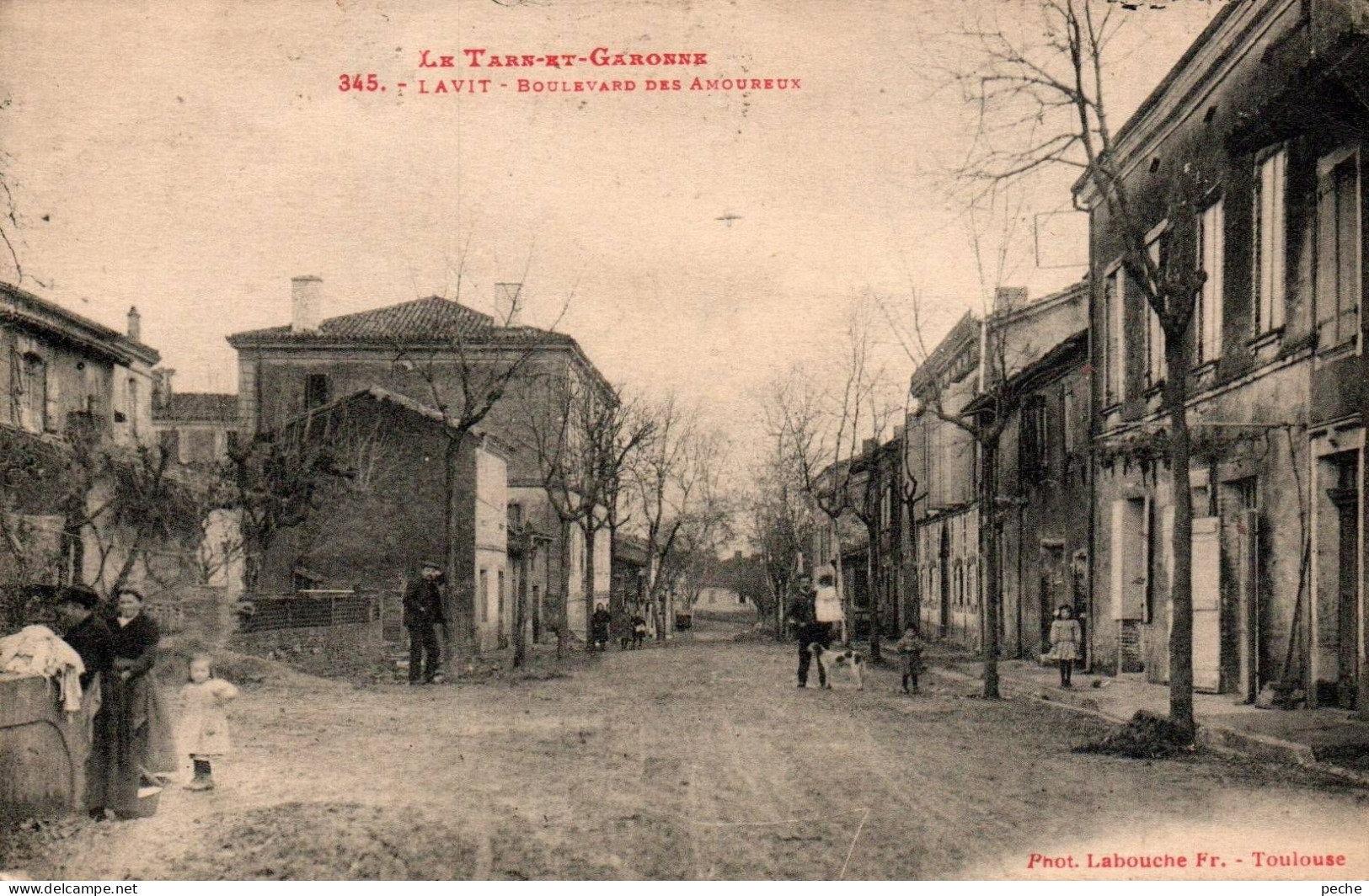 N°833 W -cpa Lavit -boulevard des Amoureux-