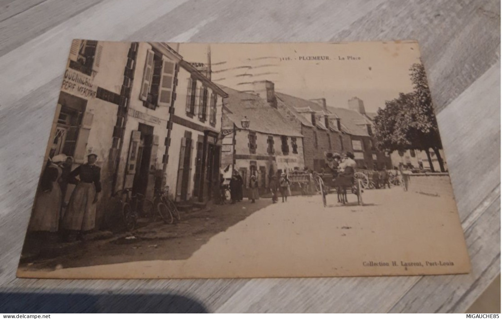 N3116 PLOMEUR   LA PLACE