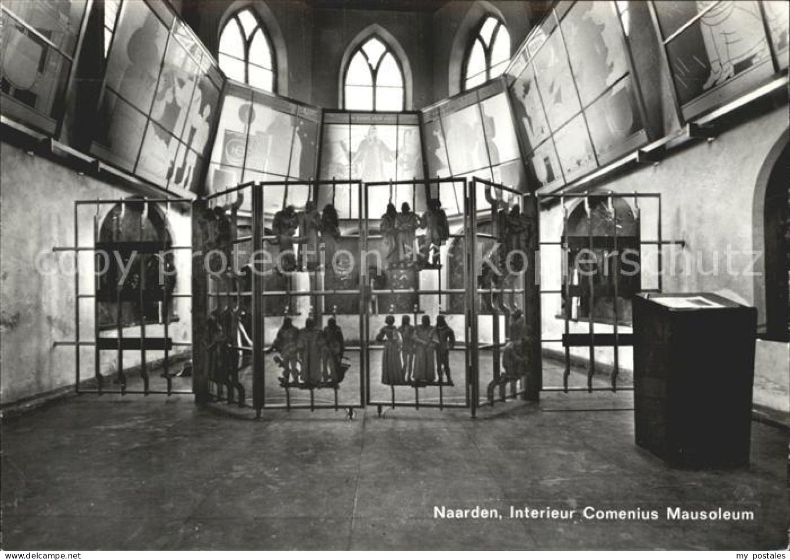 Naarden Interieur Comenus Mausoleum