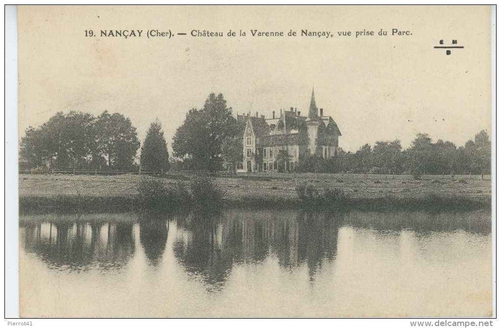 NANCAY - Château de la Varenne de Nançay , vue prise du Parc