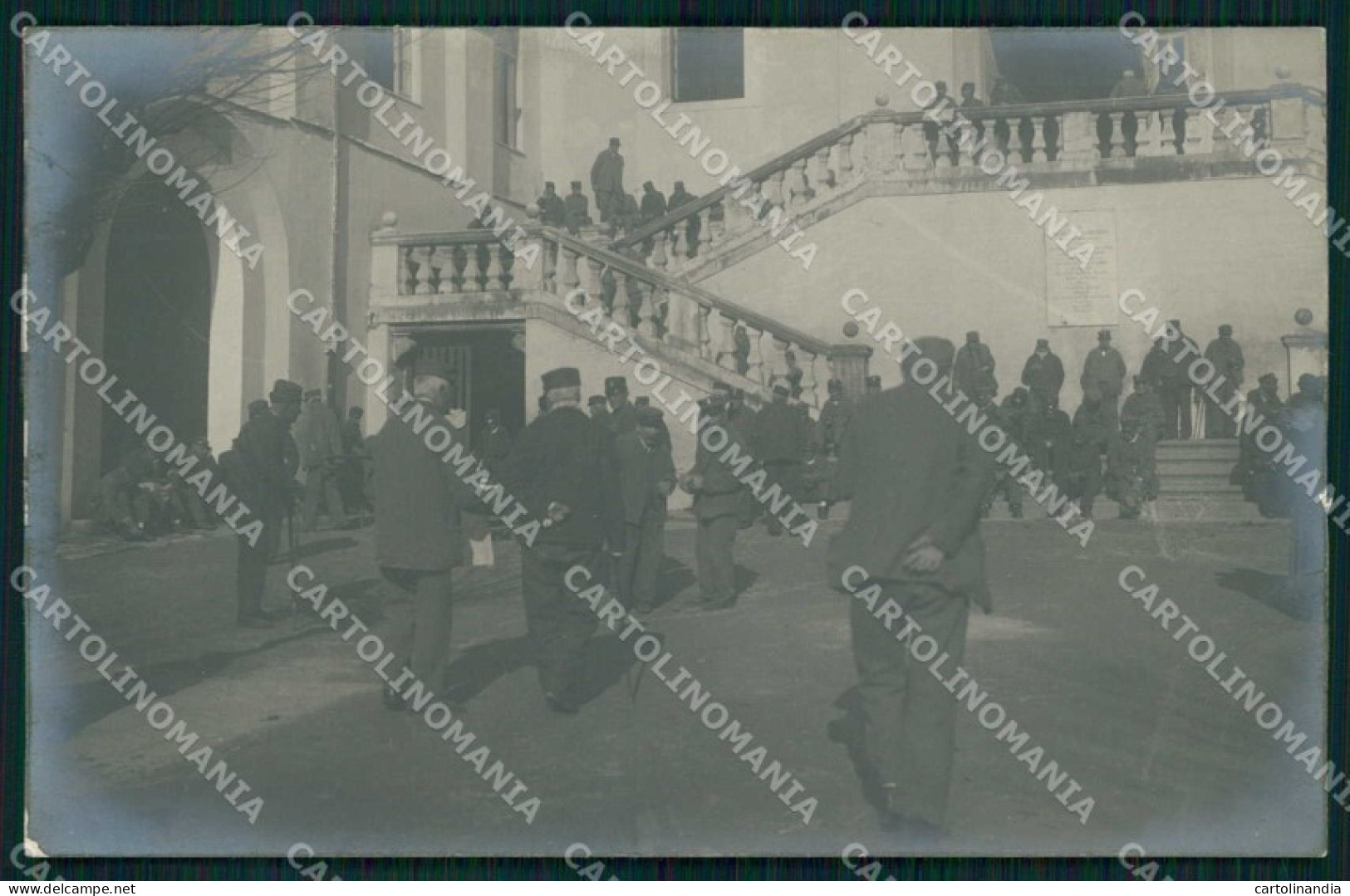 Napoli Città Uomini Cortile NPG Foto cartolina MX6536
