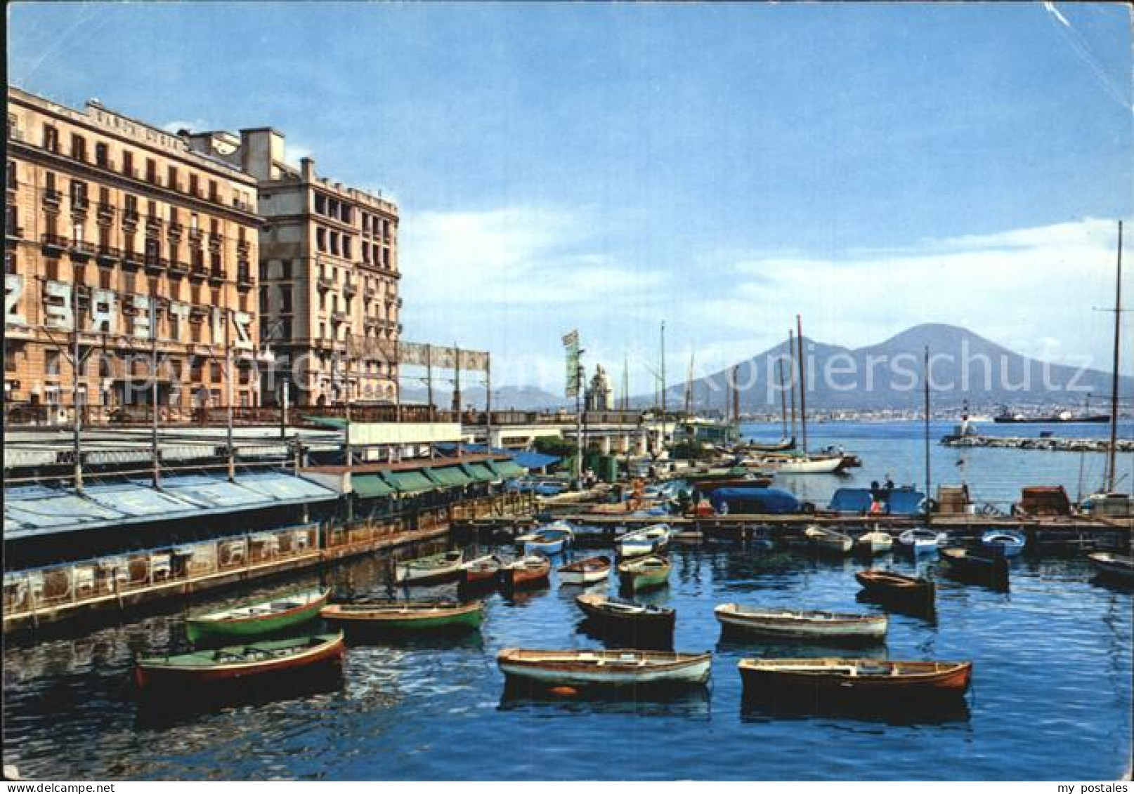 Napoli Neapel Hafen