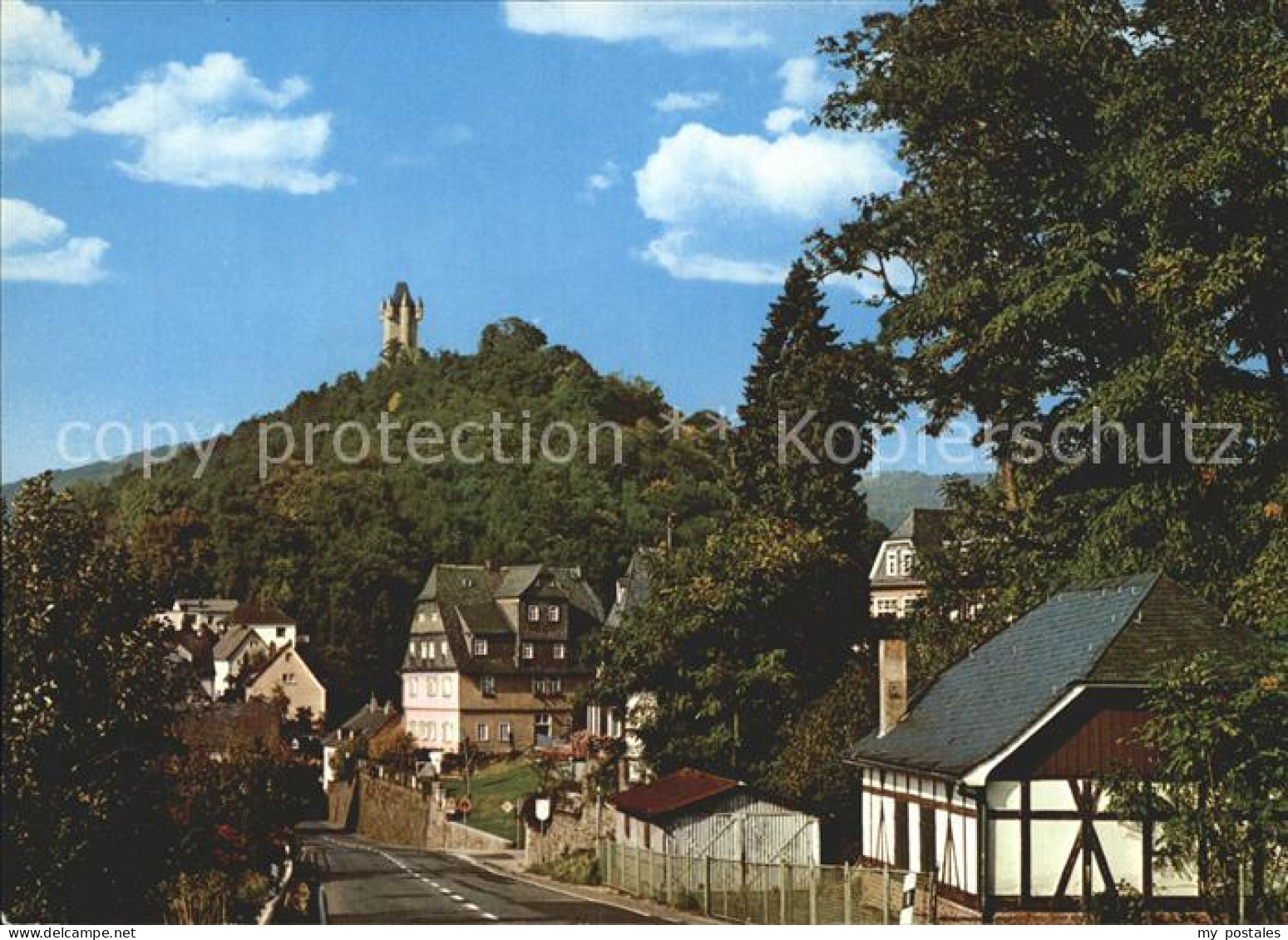 Nassau Lahn mit Stammburg Nassau-Oranien