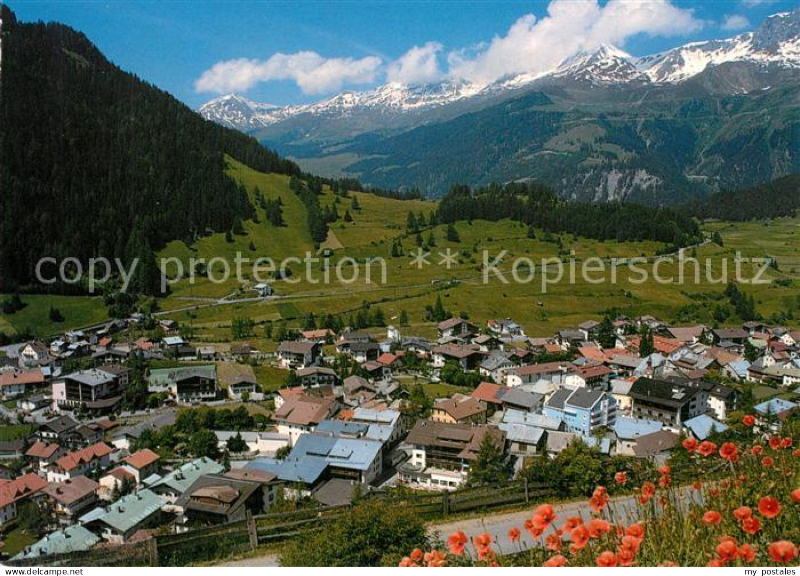 Nauders Tirol Gesamtansicht mit Alpenpanorama