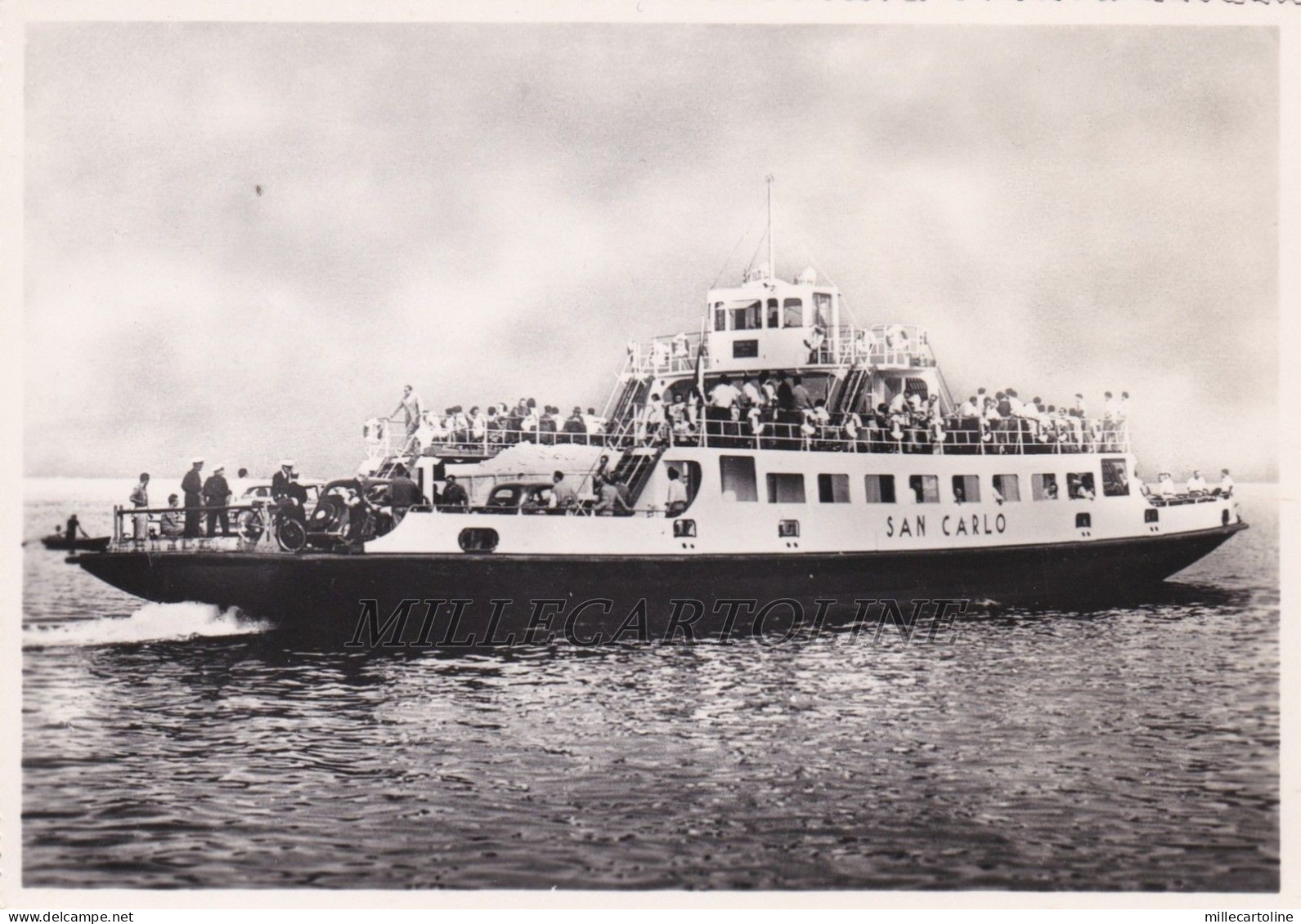 Navigazione Lago Maggiore: Motonave Traghetto "S. Carlo"