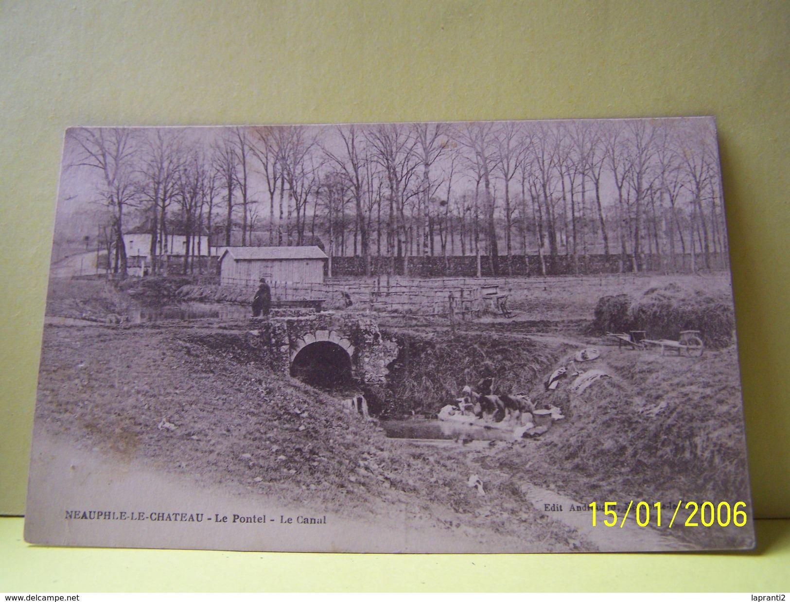 NEAUPHLE-LE-CHATEAU (YVELINES) LES LAVANDIERES. LE PONTEL. LE CANAL.