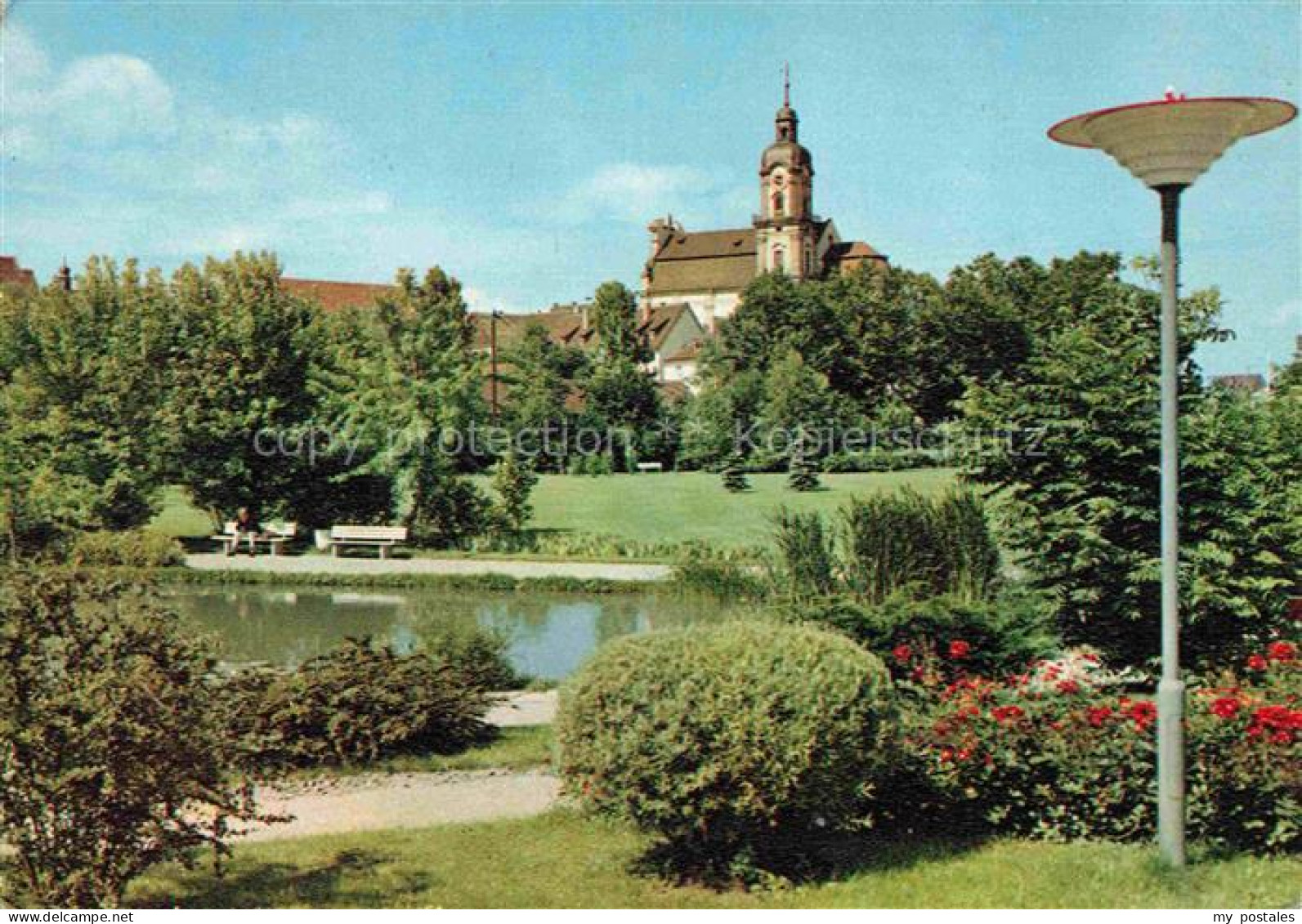 Neckarsulm BW Staedtische Anlagen Blick zur Kirche
