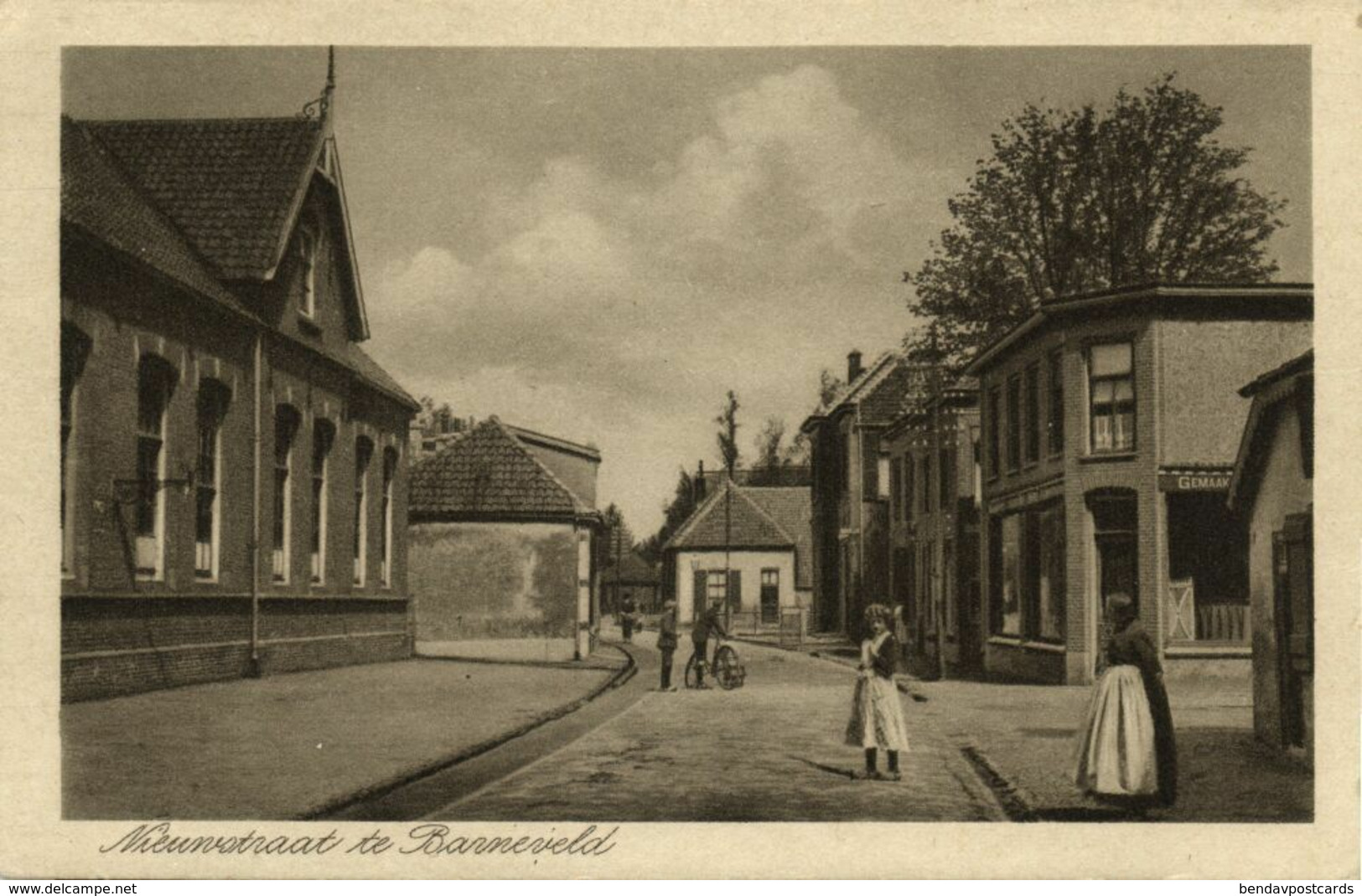 Nederland, BARNEVELD, Nieuwstraat (1920s) Ansichtkaart