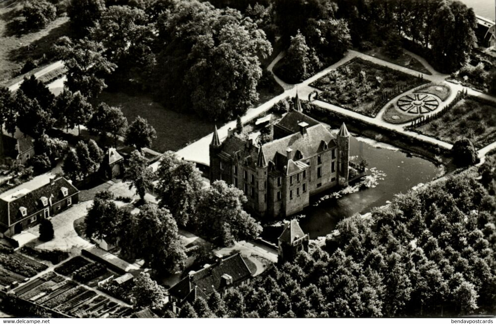 Nederland, OUD ZUILEN a.d. Vecht, Slot Zuylen, KLM Aerocarto (1950s) Ansichtkaart
