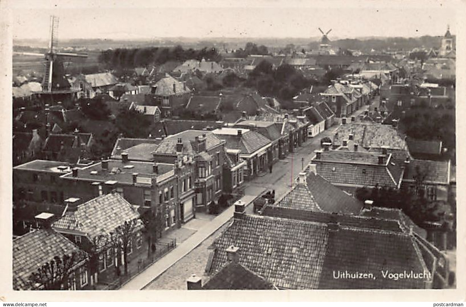 Nederland - UITHUIZEN - Vogelvlucht